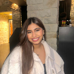 Meet your Posher, Noureen